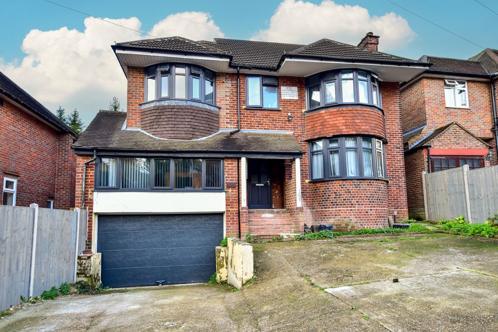 Property photo 1 of 16