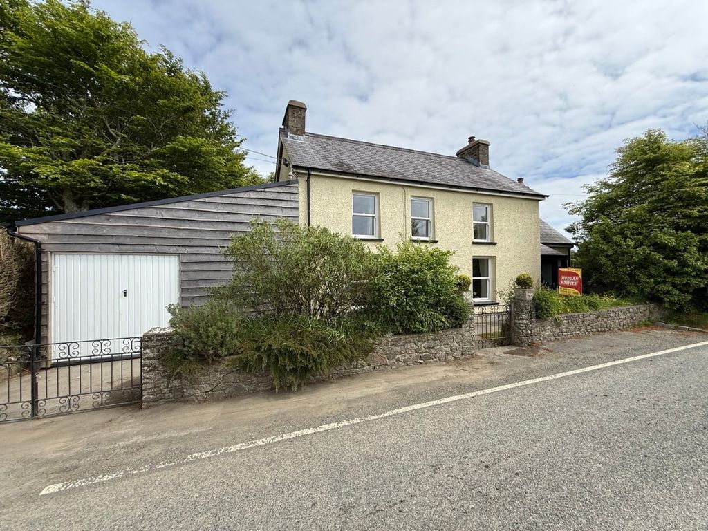 Property photo 2 of 45