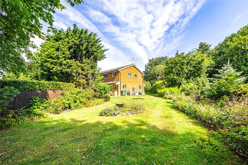 Property photo 2 of 13 Picture No. 14