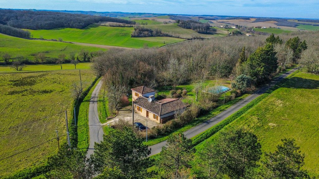 Property photo 1 of 27