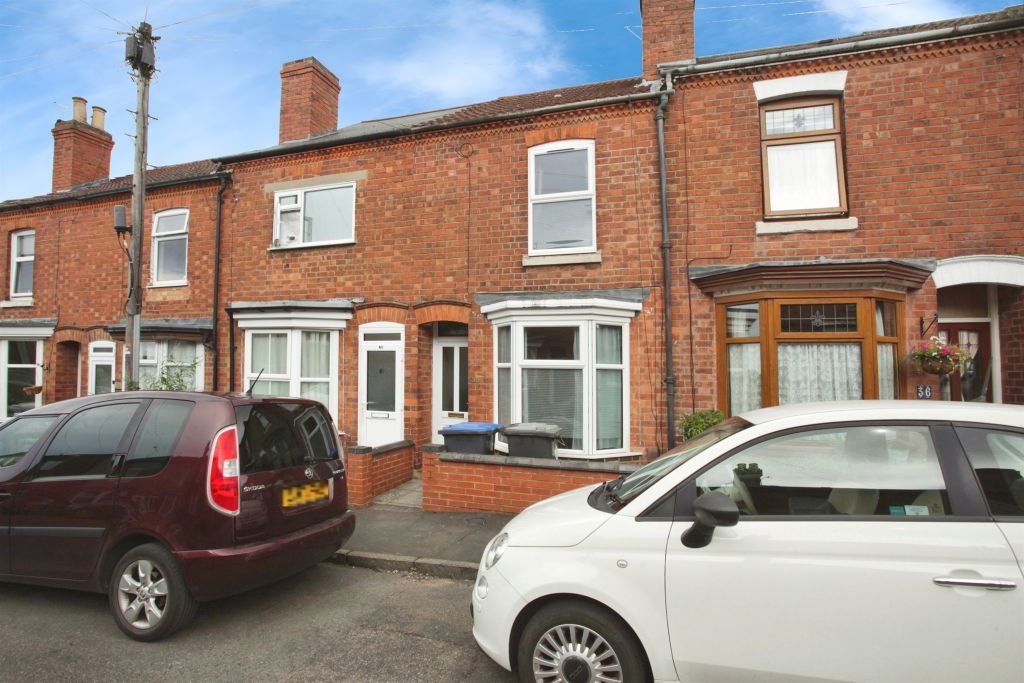 Property photo 1 of 17