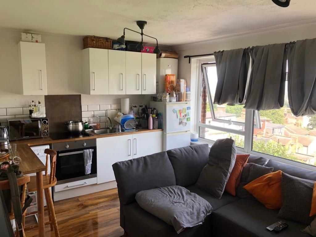 Property photo 3 of 14