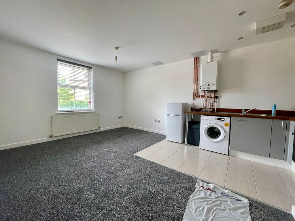 Property photo 2 of 8 Img_7260