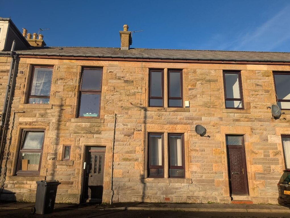Property photo 1 of 8