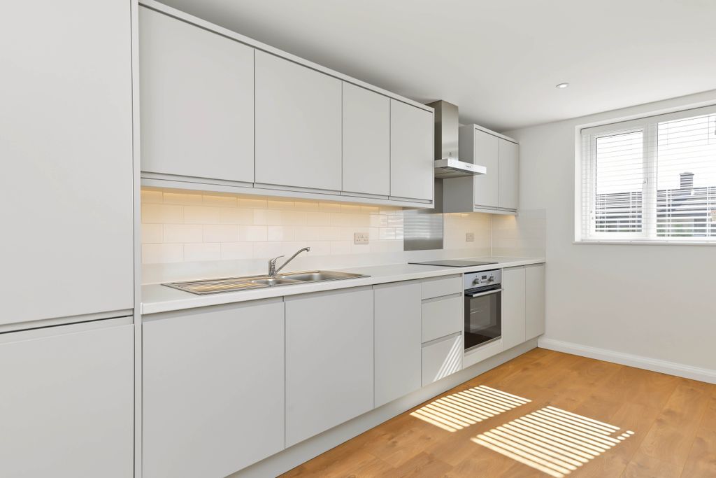 Property photo 3 of 6 339636