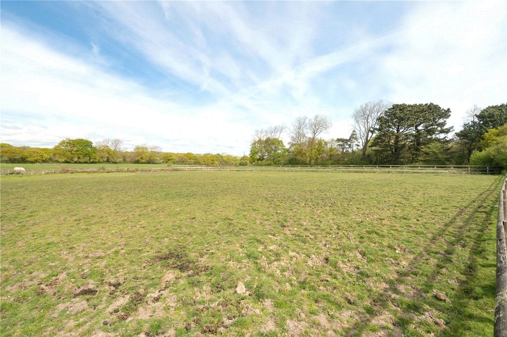 Property photo 2 of 47 Picture No. 02