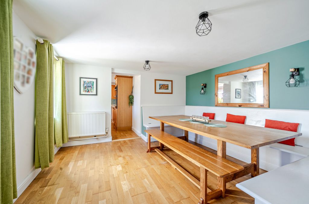 Property photo 3 of 27 1485570-15-6A4cd1...