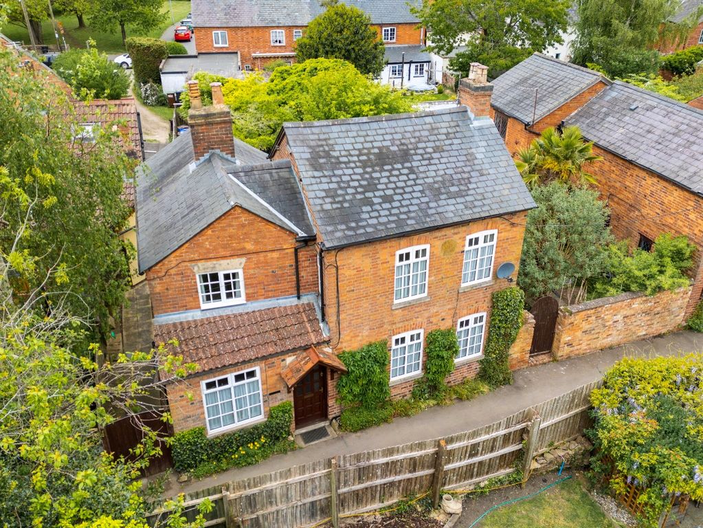 Property photo 1 of 47 4117333