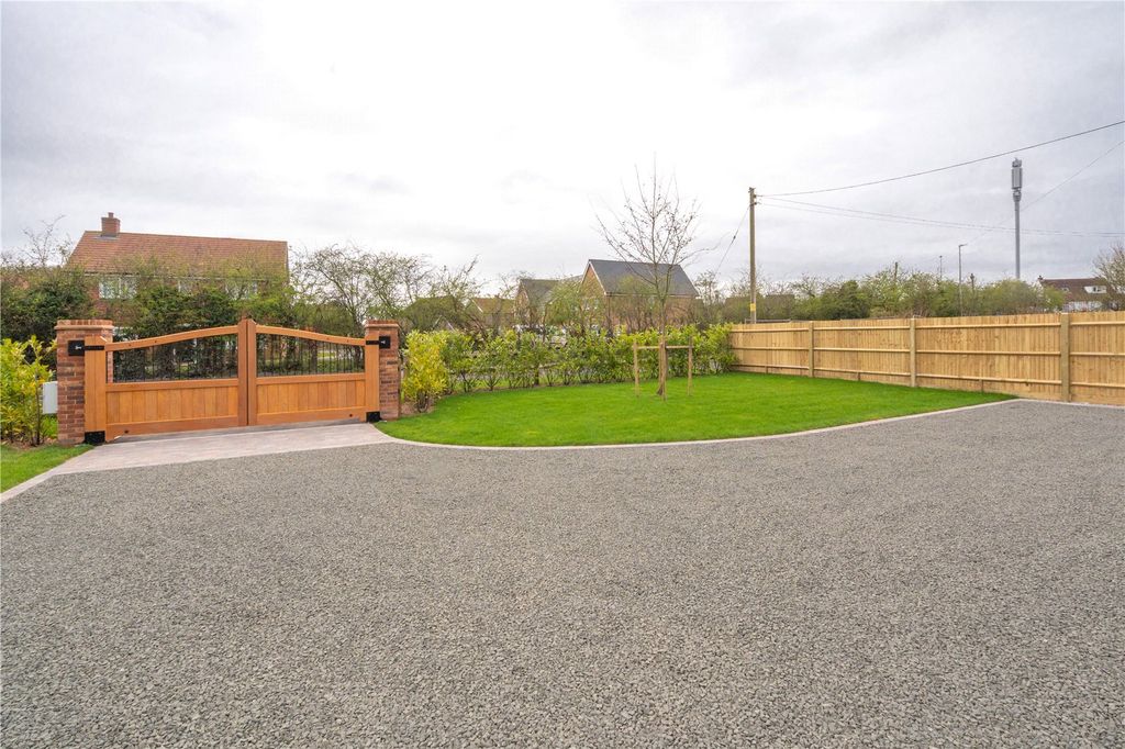 Property photo 3 of 44 Picture No. 49