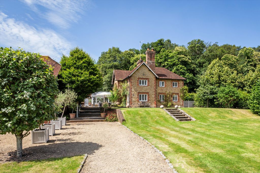 Property photo 3 of 50 Image