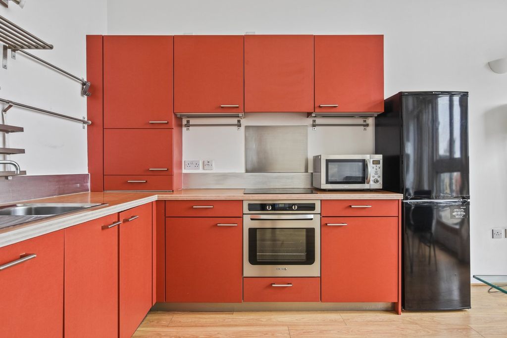 Property photo 2 of 5