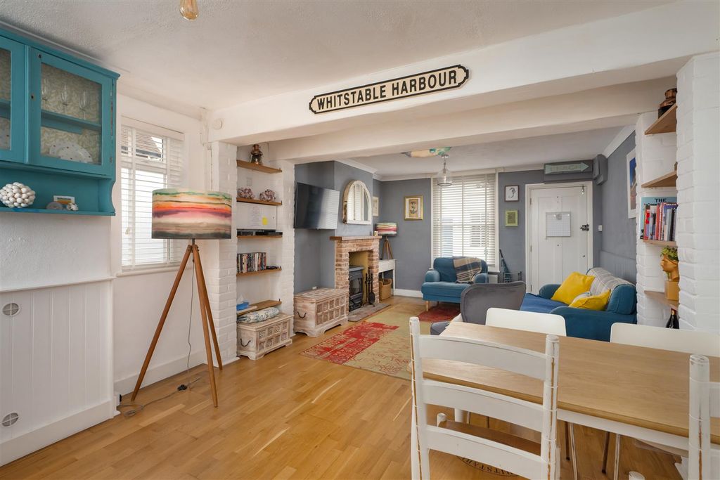 Property photo 2 of 14 Albert Street, Whitstable