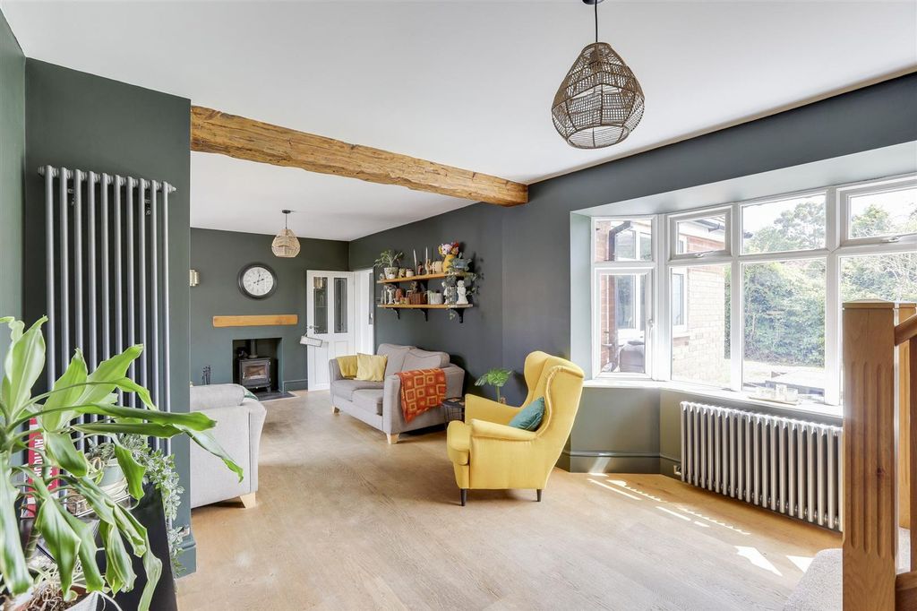 Property photo 2 of 50