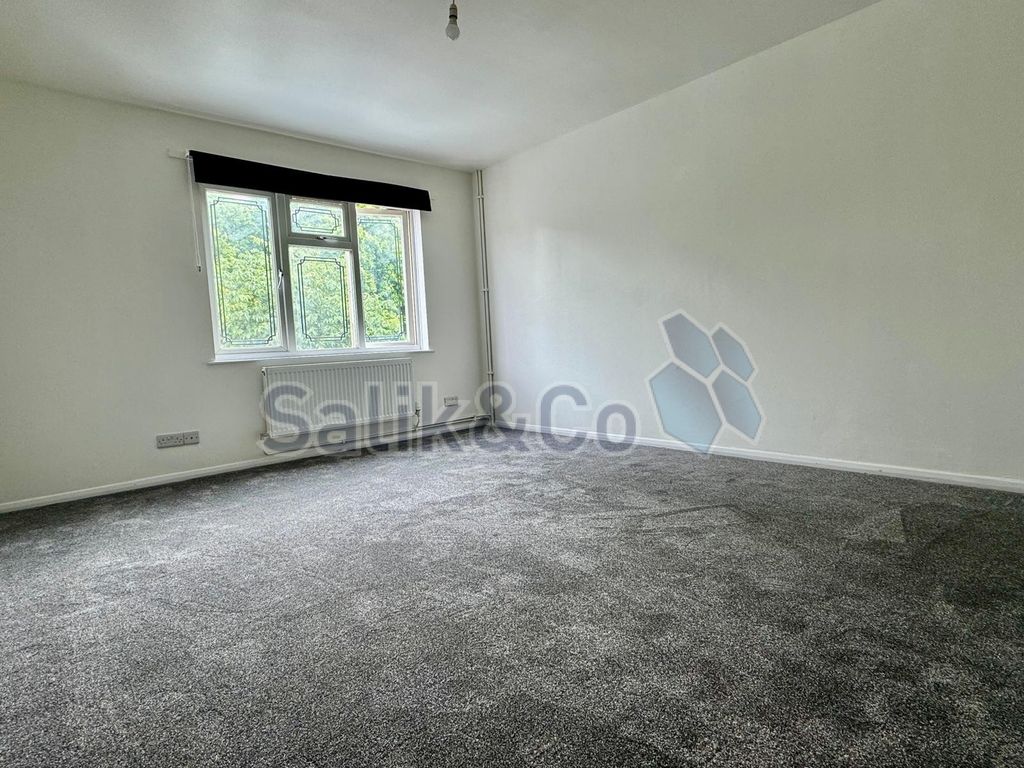 Property photo 3 of 11 Image 3