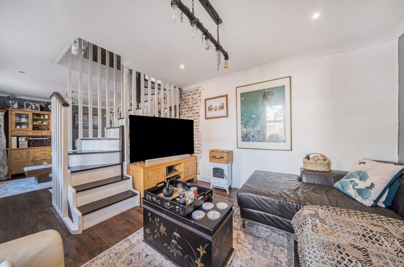 Property photo 2 of 16 Lounge Angle 1