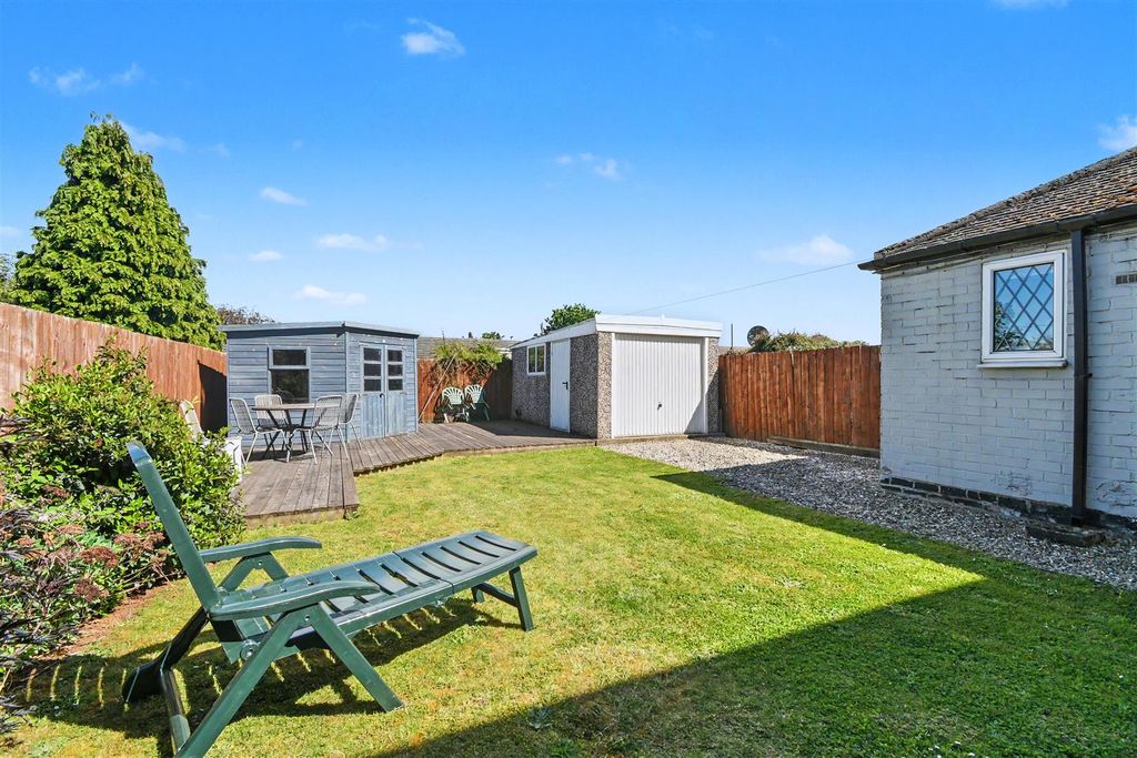 Property photo 2 of 20 Rear Garden
