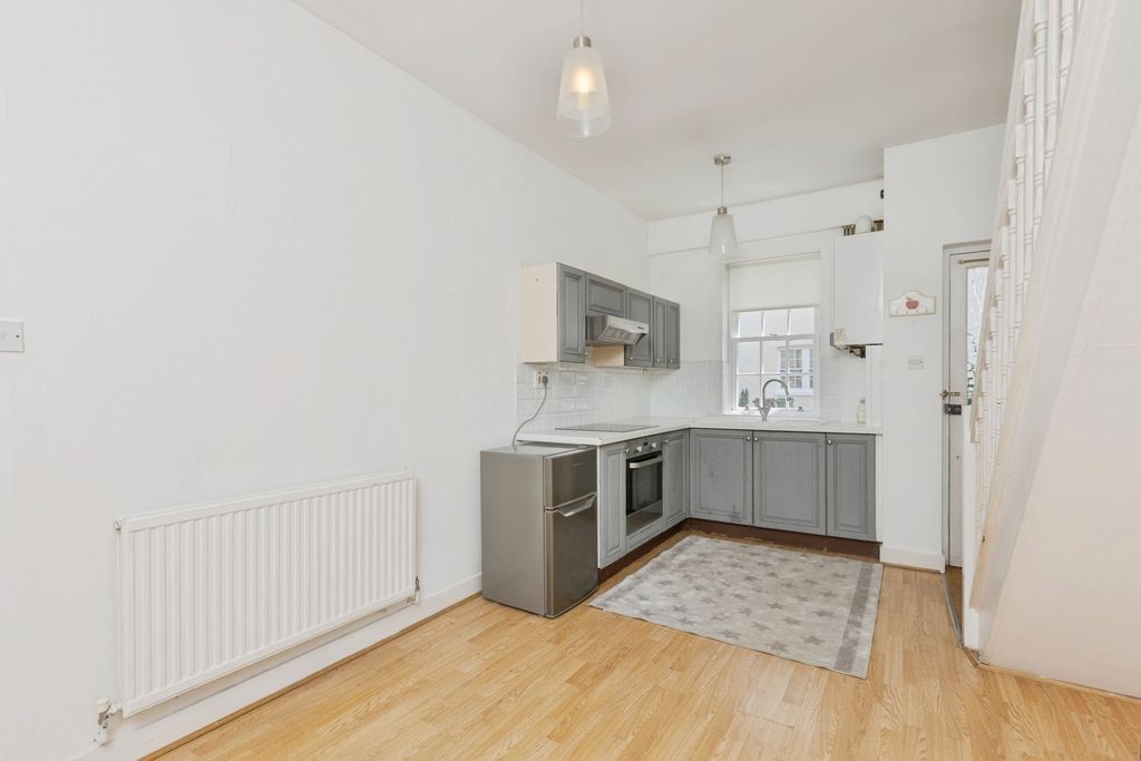 Property photo 2 of 13 Pbox-Img.Jpg