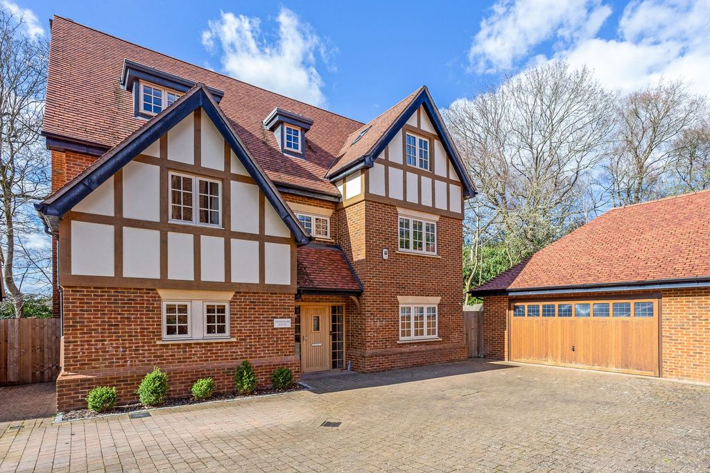 Property photo 1 of 15