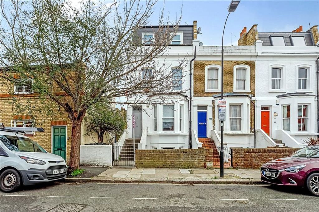 Property photo 1 of 7