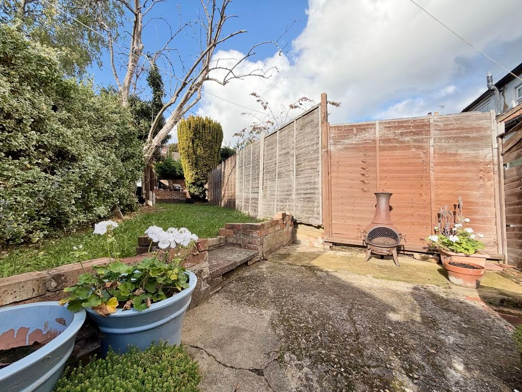 Property photo 2 of 13 Garden