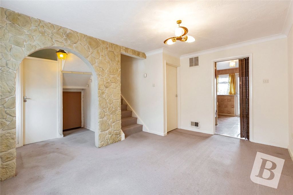 Property photo 3 of 12 Dining Room