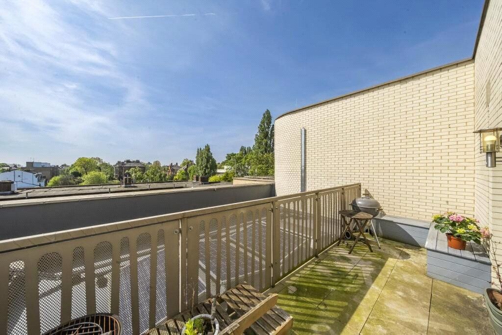 Property photo 3 of 7 Picture No. 07