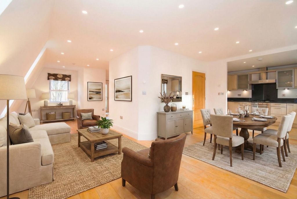 Property photo 1 of 15 Living Room