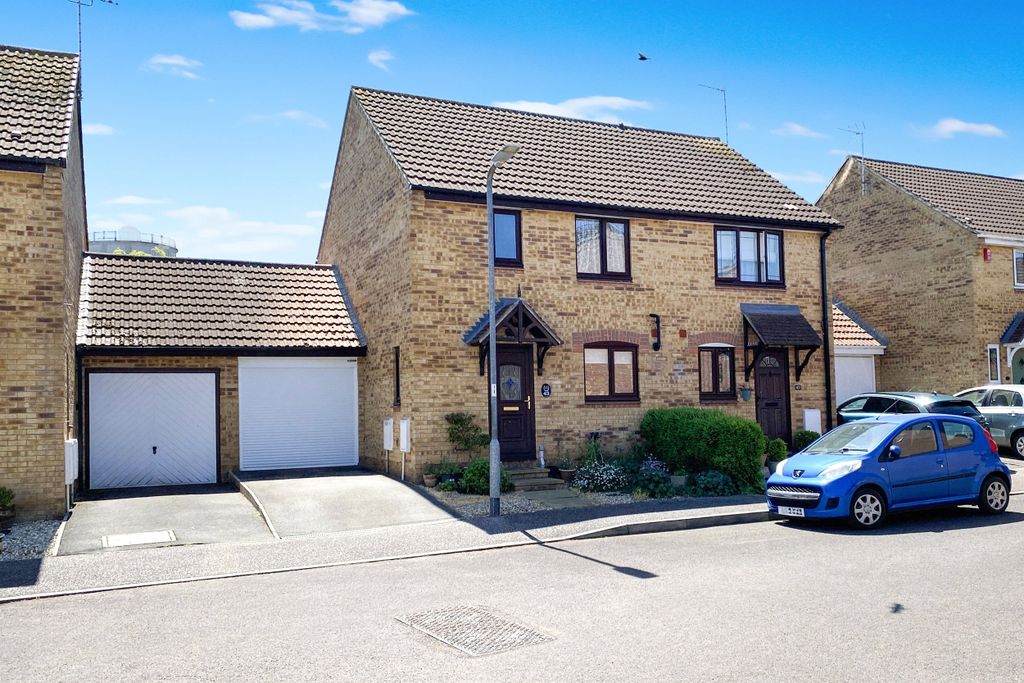 Property photo 1 of 11 Picture No. 32