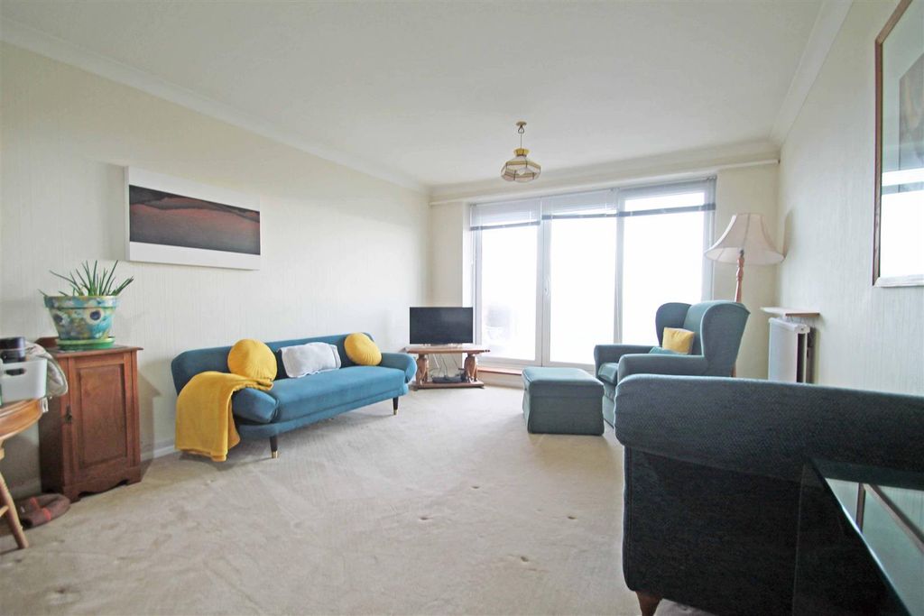 Property photo 3 of 13 Living/Dining Room