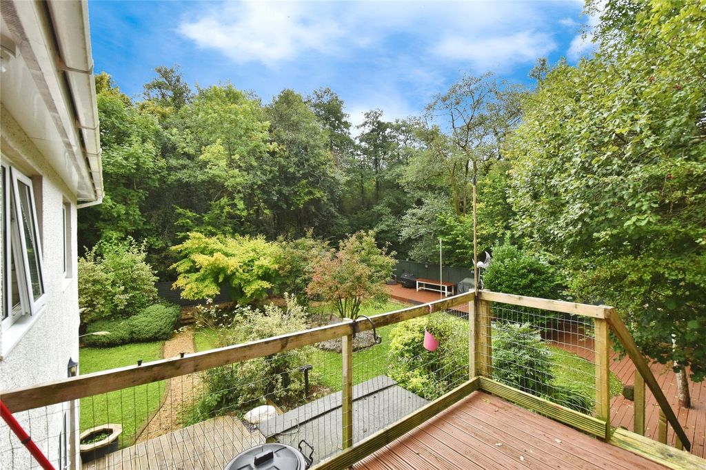 Property photo 2 of 24 Picture No. 25