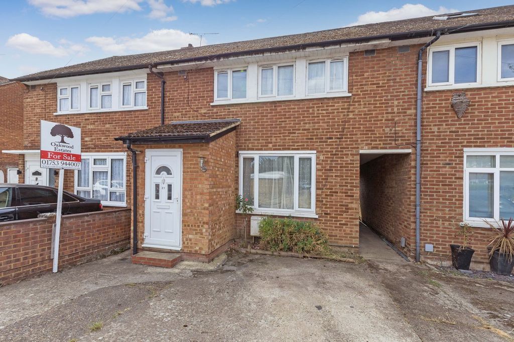 Property photo 2 of 16