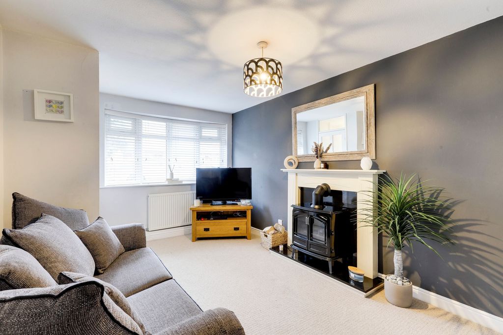 Property photo 2 of 14