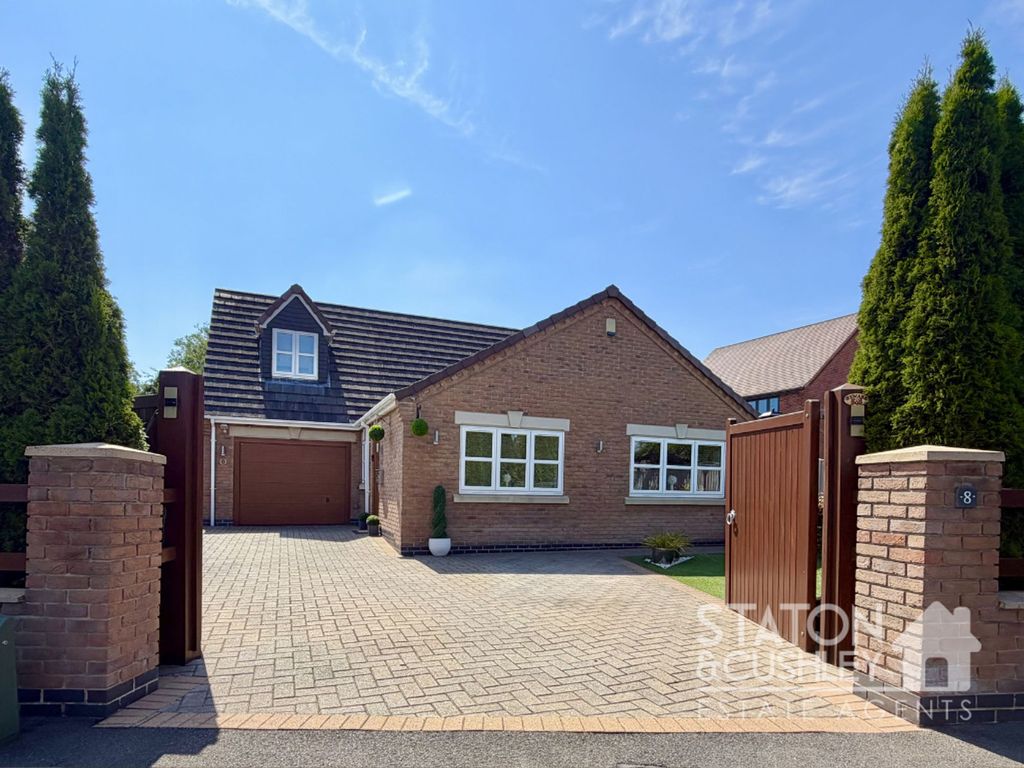 Property photo 2 of 38
