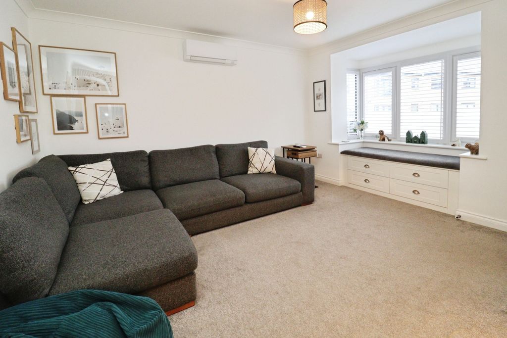 Property photo 2 of 19 ce40F251-1A-483C-B780-B0Bac5581441-460-00000019705