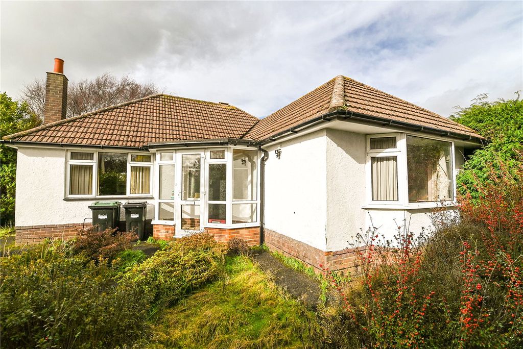 Property photo 1 of 15 Picture No. 02