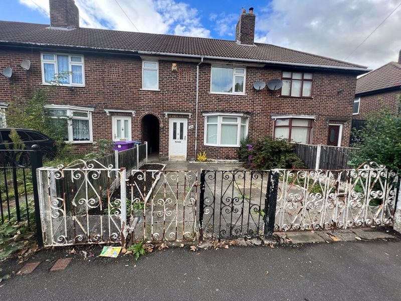 Property photo 1 of 17 Front Of House + Driveway