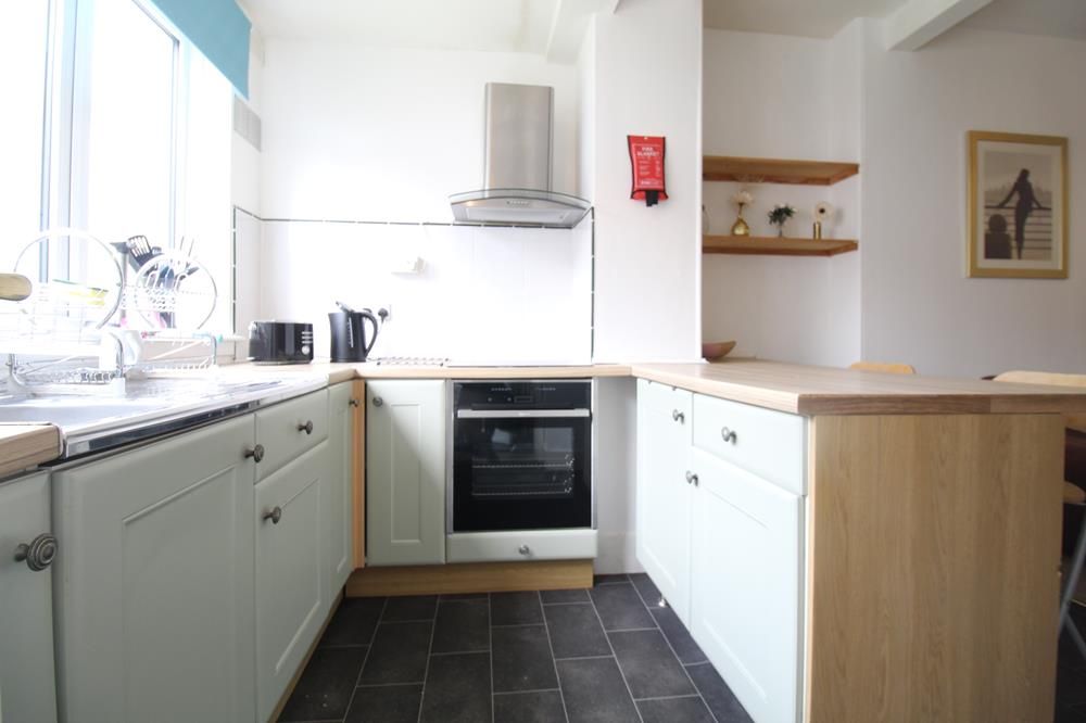 Property photo 2 of 11 K
