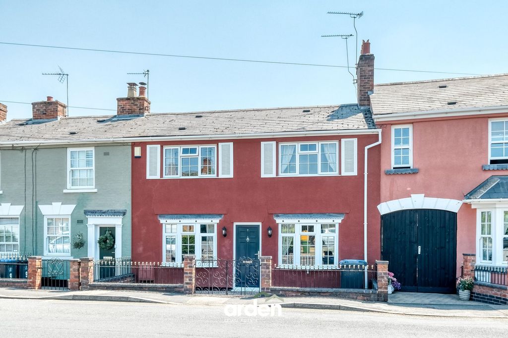 Property photo 1 of 13