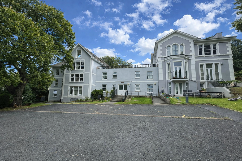 Property photo 1 of 7