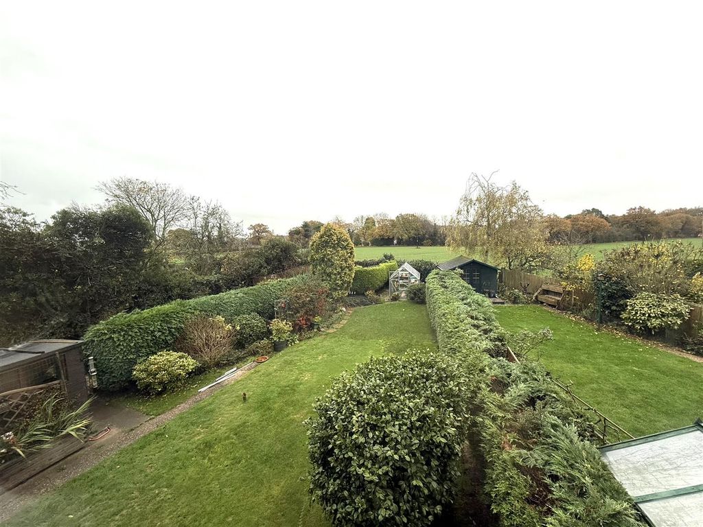 Property photo 2 of 24 1 Pipe Ext.Jpeg