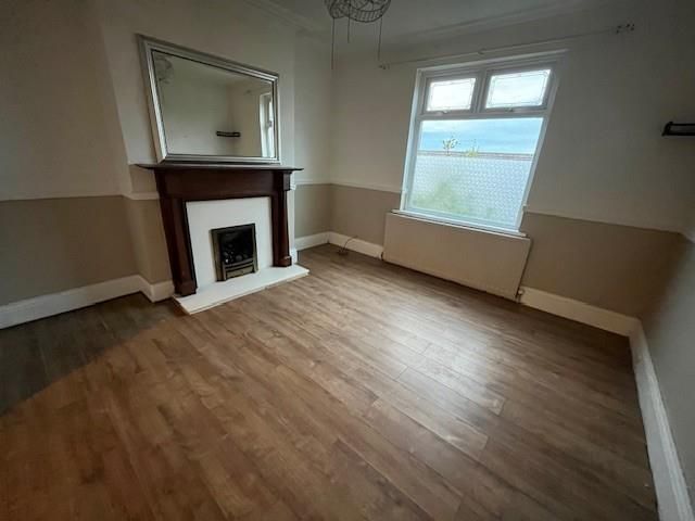 Property photo 2 of 9 Lounge