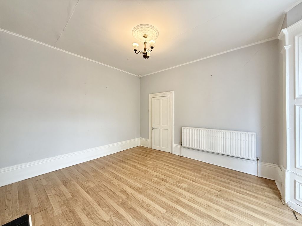 Property photo 3 of 15 Img_3107