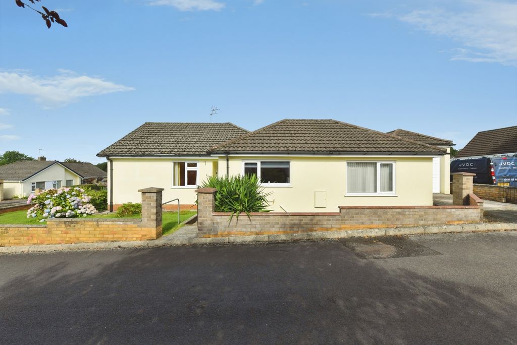 Property photo 1 of 20 Pbox-Img.Jpg