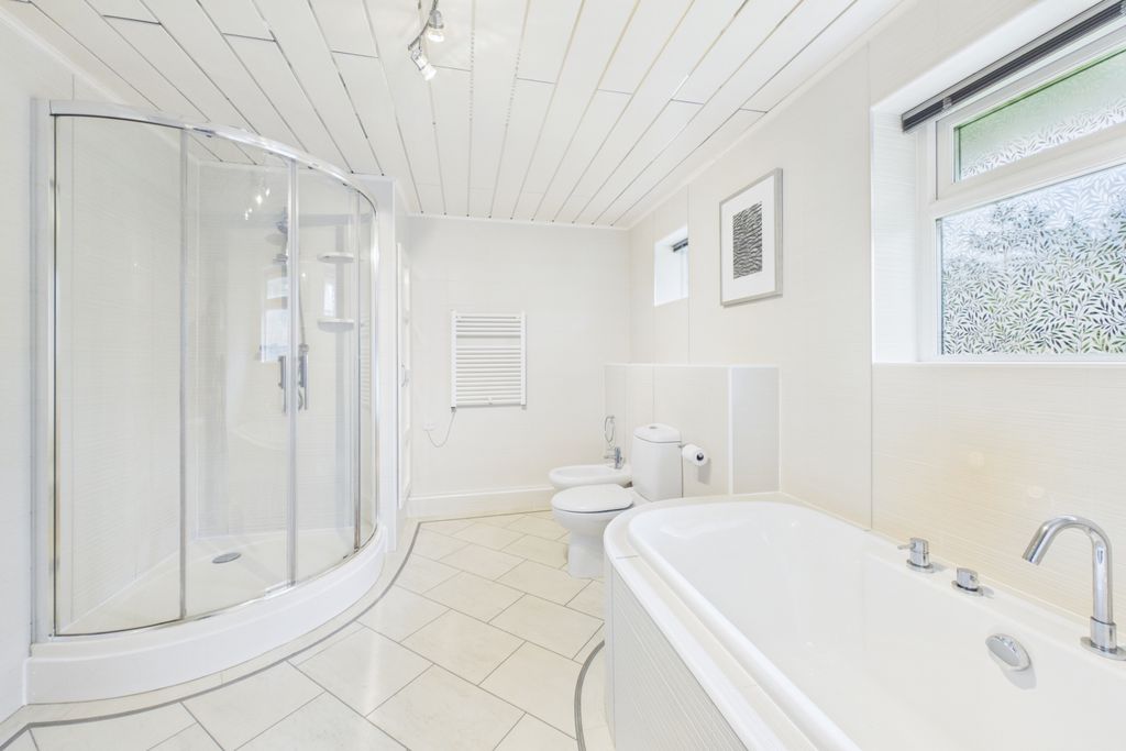 Additional image 13 of 2 bed flat for salePingle Head, Millhouses Lane S7