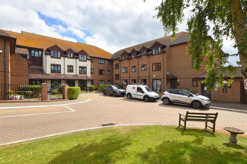 Property photo 1 of 13 Springwood Court (5).Jpg