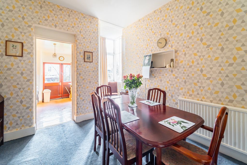 Property photo 3 of 13 Ndb03247