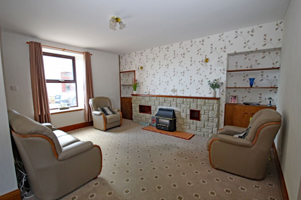 Property photo 3 of 29