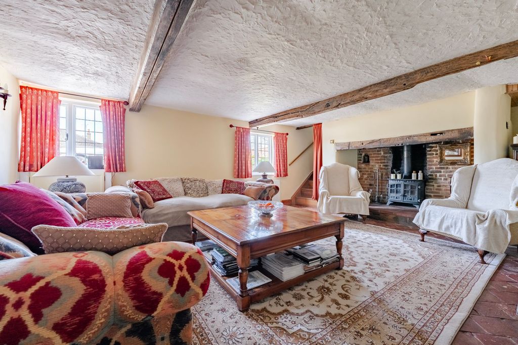 Property photo 3 of 22