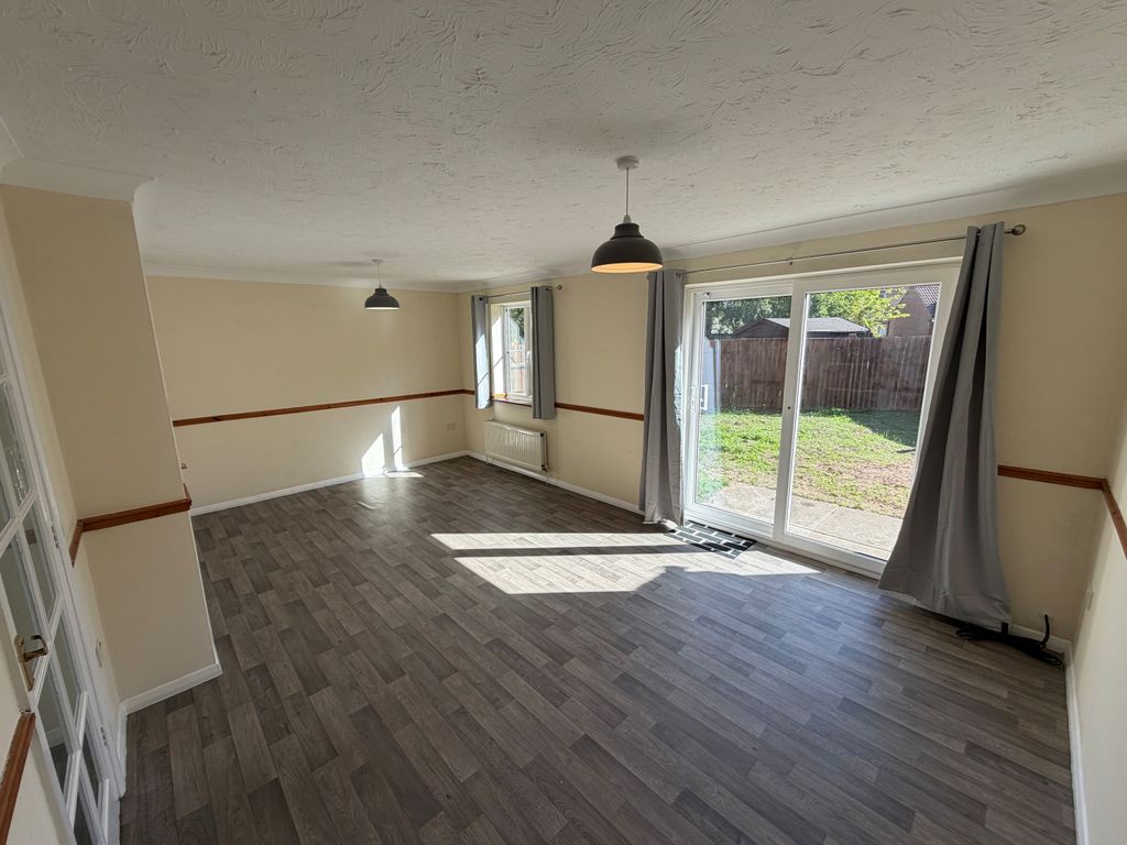 Property photo 3 of 13 Image