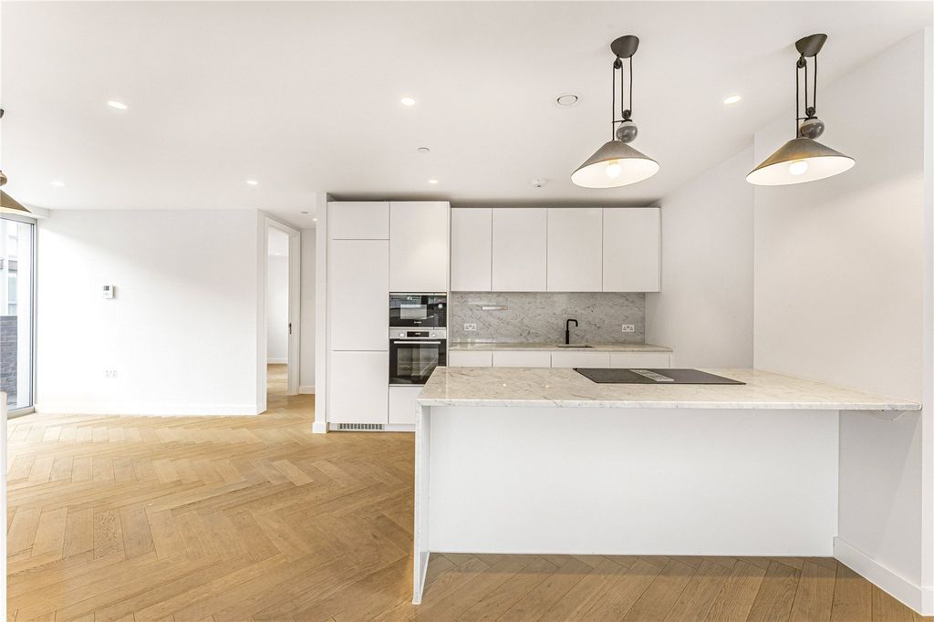 Property photo 2 of 22 Open Plan Living